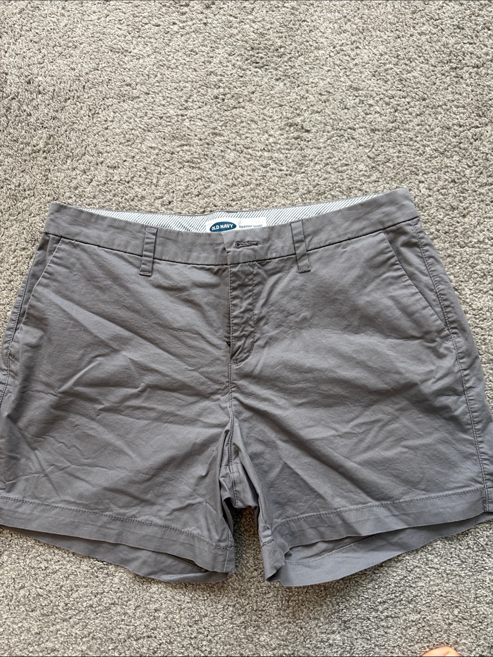 Old Navy Women's Gray Chino Shorts